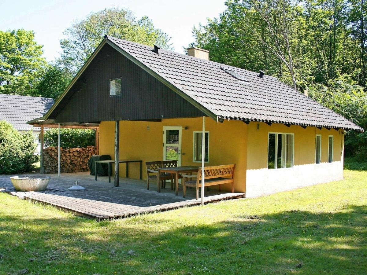 6 Person Holiday Home In AÅkirkeby Δωμάτιο φωτογραφία