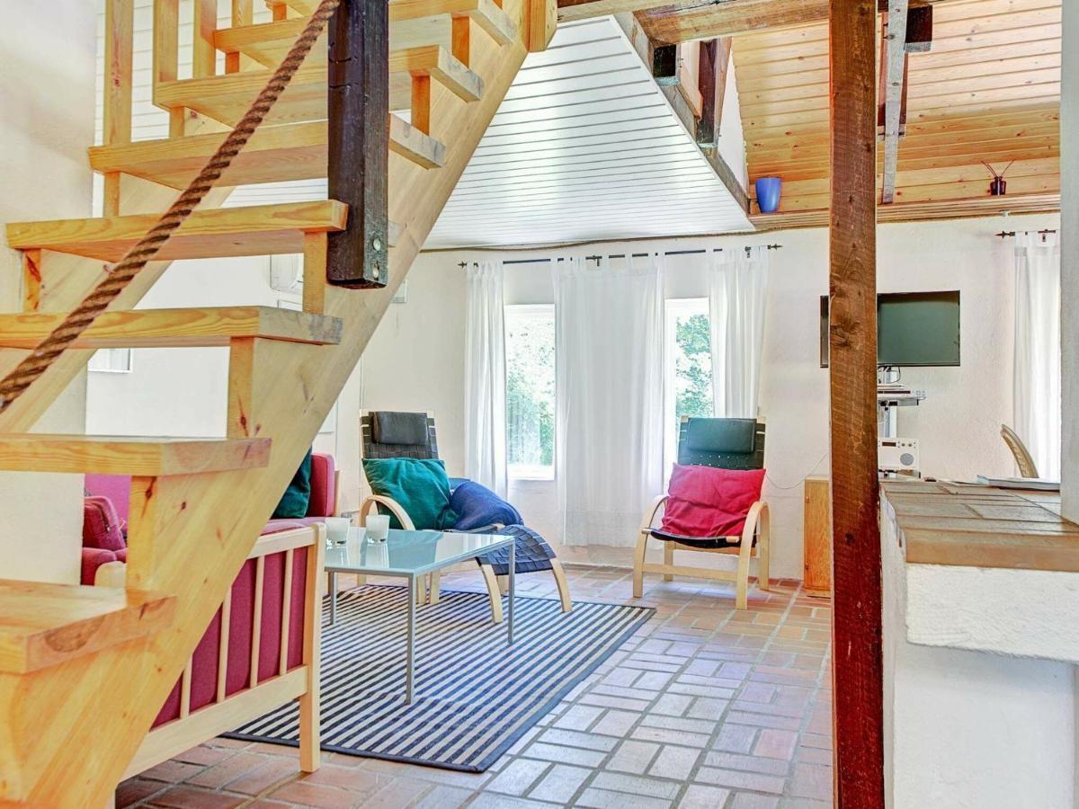 6 Person Holiday Home In AÅkirkeby Δωμάτιο φωτογραφία